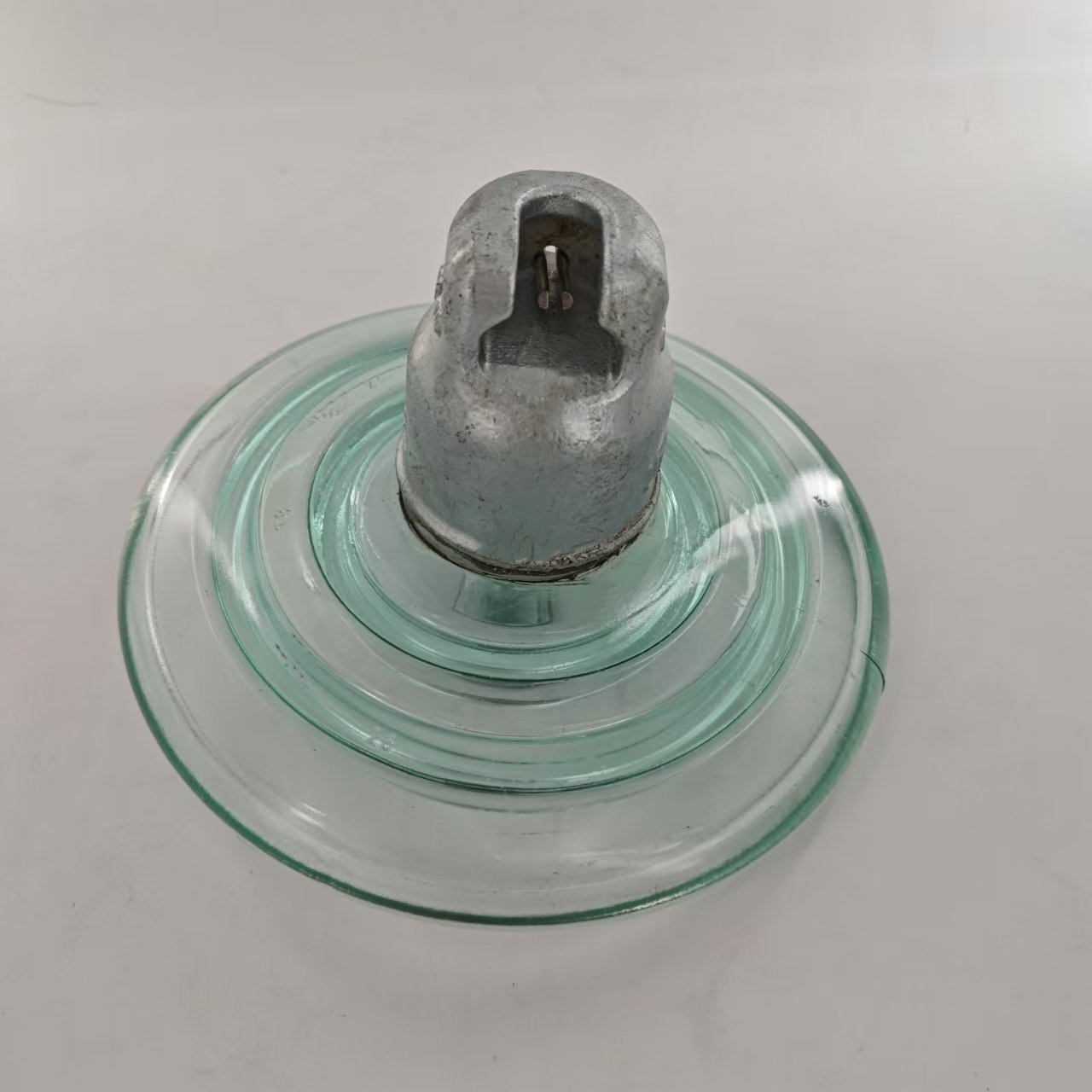 Factory Uses: What Are Glass Insulators For?